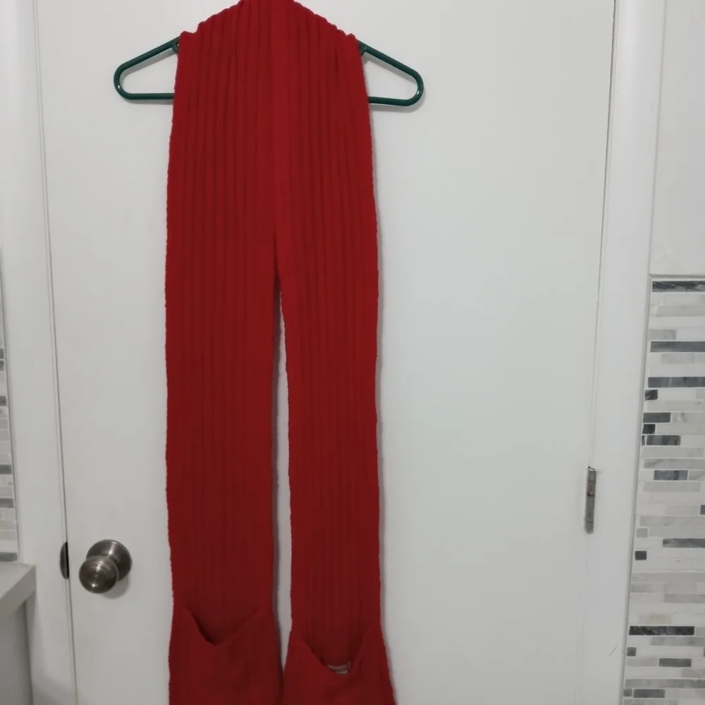Bath And Body Works Super Long Knitted Crocheted Scarf with Hand warmers